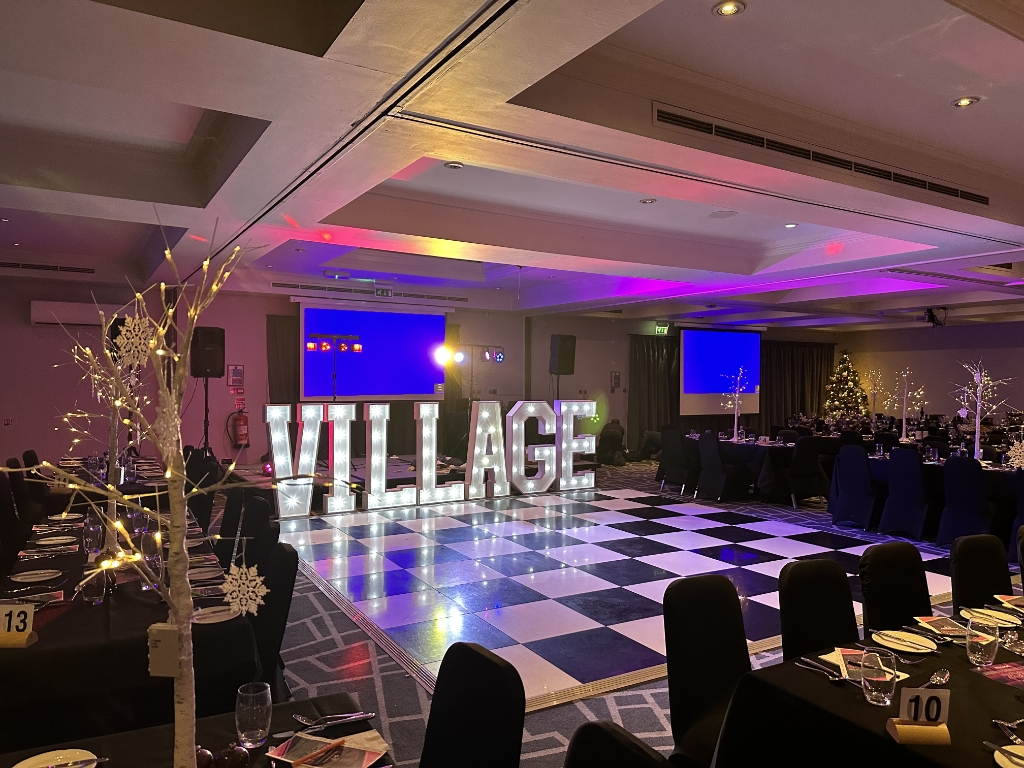 Village Nottingham