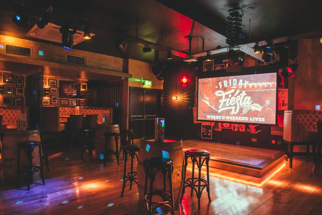 Revolucion de Cuba – Nottingham